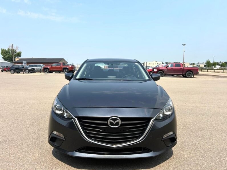 
								2015 Mazda3 Skyactiv Sedan full									