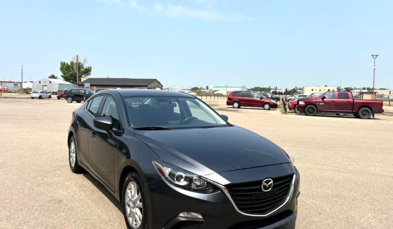 
								2015 Mazda3 Skyactiv Sedan full									