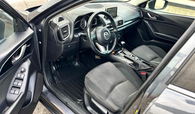 
								2015 Mazda3 Skyactiv Sedan full									