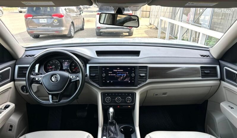 
								2019 Volkswagen Atlas AWD SUV full									