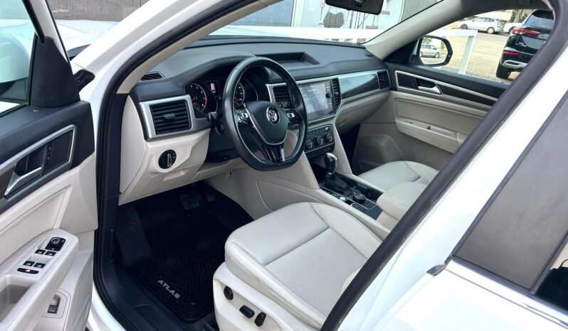 
								2019 Volkswagen Atlas AWD SUV full									