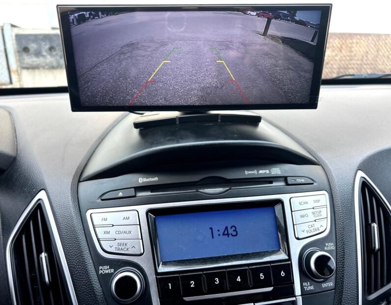 
								2013 Hyundai Tucson Limited AWD SUV. full									