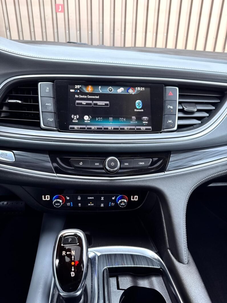
								2018 Buick Enclave Premium AWD SUV full									