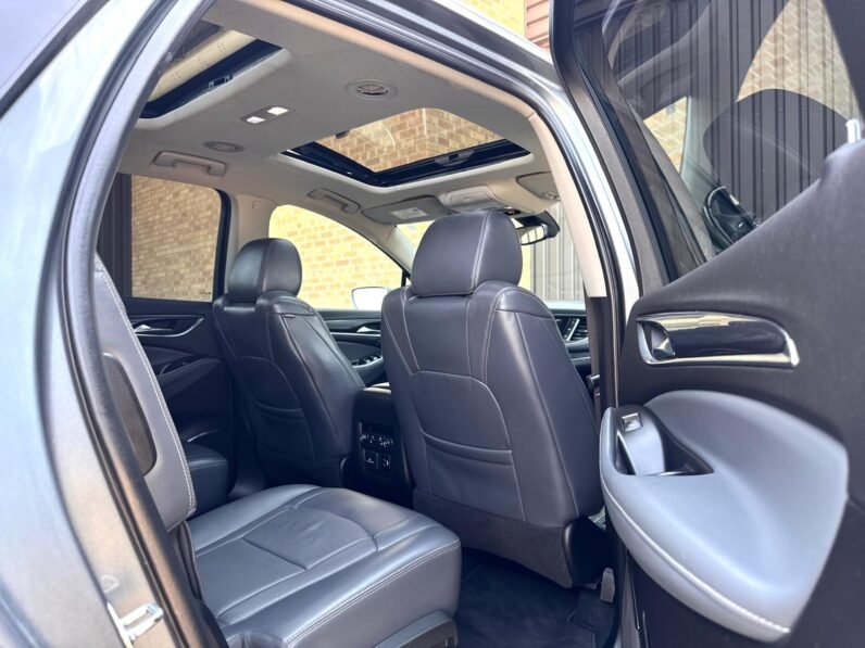 
								2018 Buick Enclave Premium AWD SUV full									