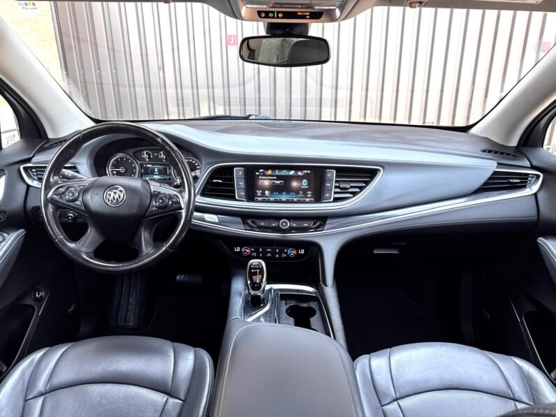 
								2018 Buick Enclave Premium AWD SUV full									