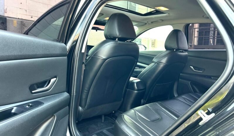
								2021 Hyundai Elantra Hybrid Limited Sedan full									