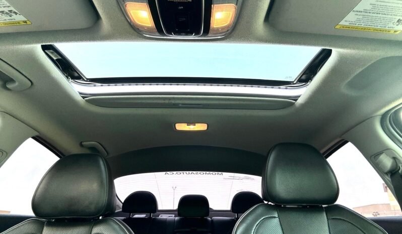 
								2021 Hyundai Elantra Hybrid Limited Sedan full									
