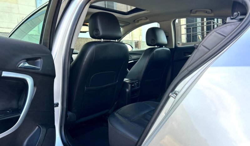 
								2017 Buick Regal Limited AWD Sedan full									