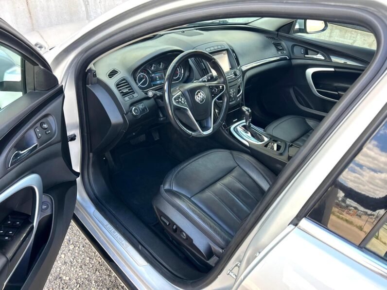 
								2017 Buick Regal Limited AWD Sedan full									