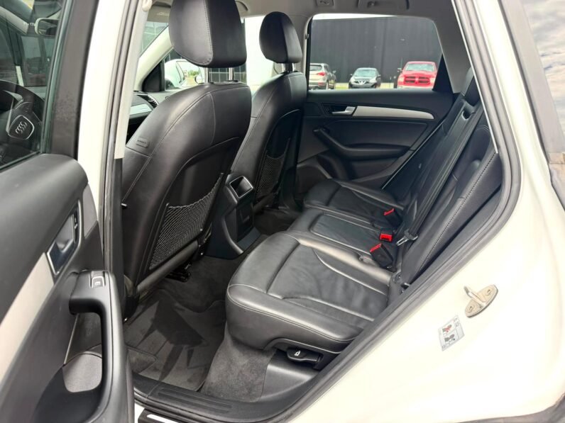 
								2013 Audi Q5 Premium AWD SUV full									