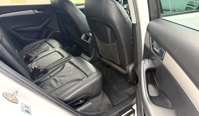 
								2013 Audi Q5 Premium AWD SUV full									