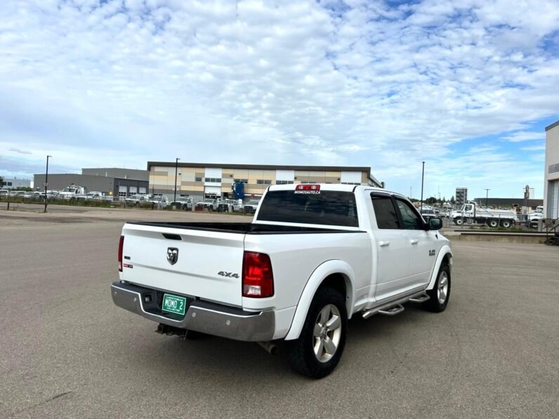 
								2019 Dodge Ram 1500 SLT Classic Crewcab 4×4 Pickup Truck. full									