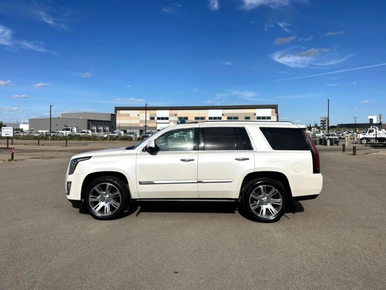 
								2015 Cadillac Escalade Premium AWD SUV full									