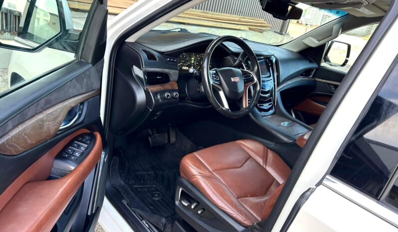 
								2015 Cadillac Escalade Premium AWD SUV full									