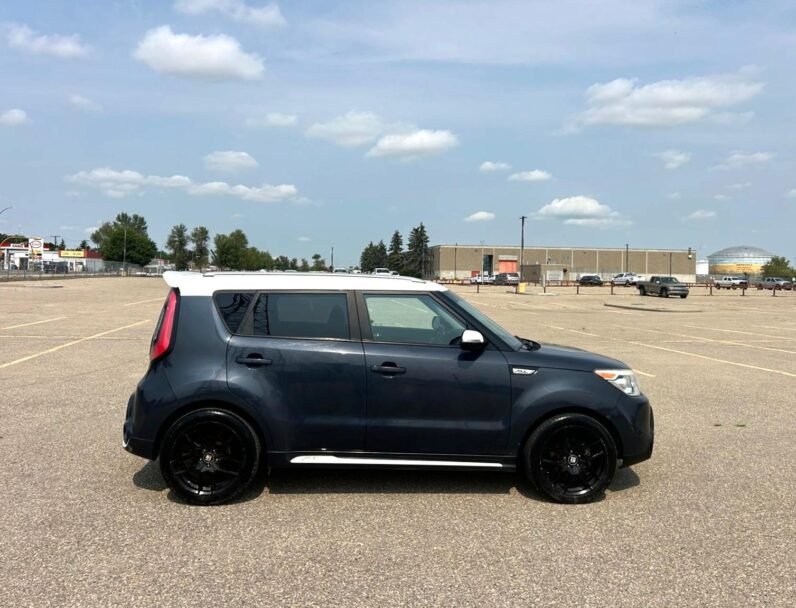 
								2014 Kia Soul Sport Hatchback full									