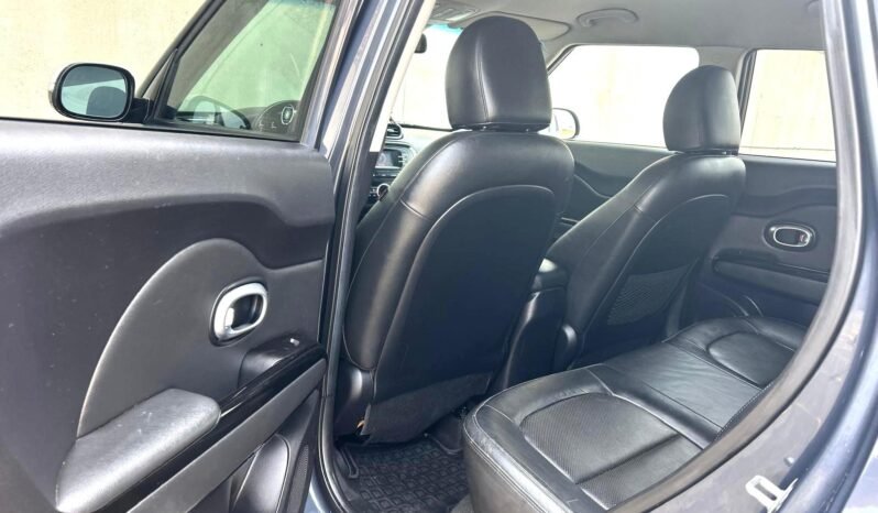
								2014 Kia Soul Sport Hatchback full									