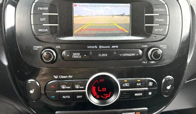 
								2014 Kia Soul Sport Hatchback full									