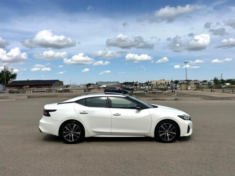 
								2019 Nissan Maxima SL Sedan full									