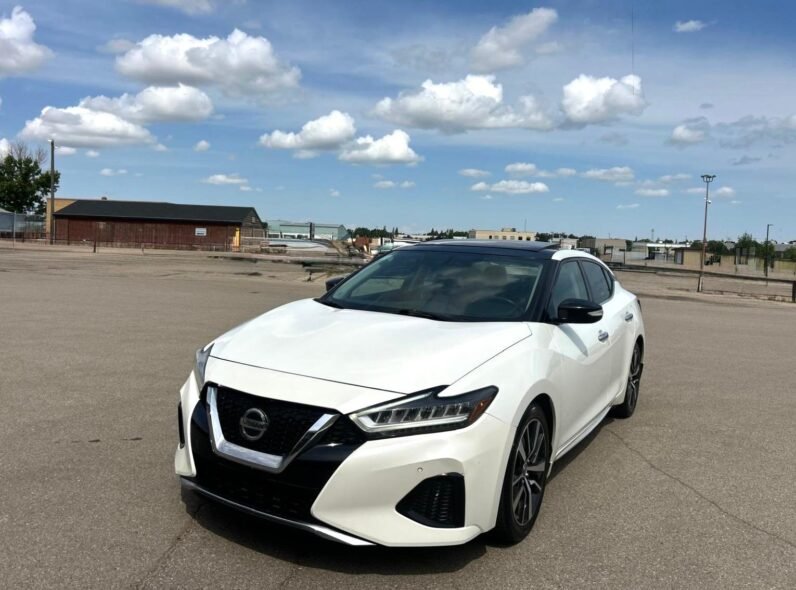 
								2019 Nissan Maxima SL Sedan full									