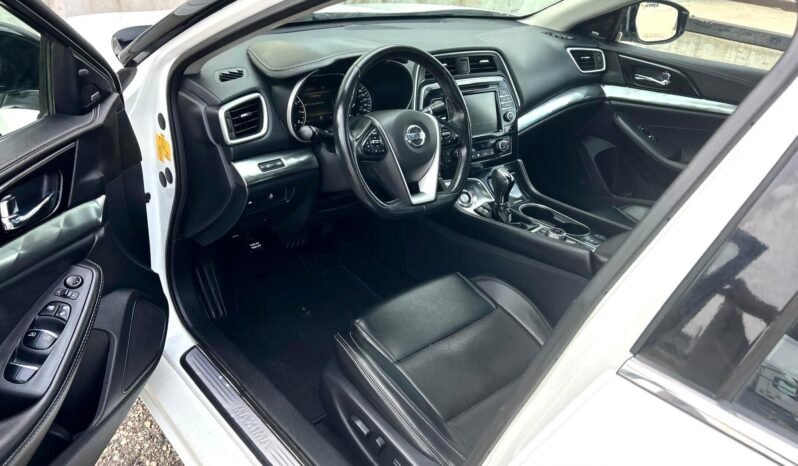 
								2019 Nissan Maxima SL Sedan full									