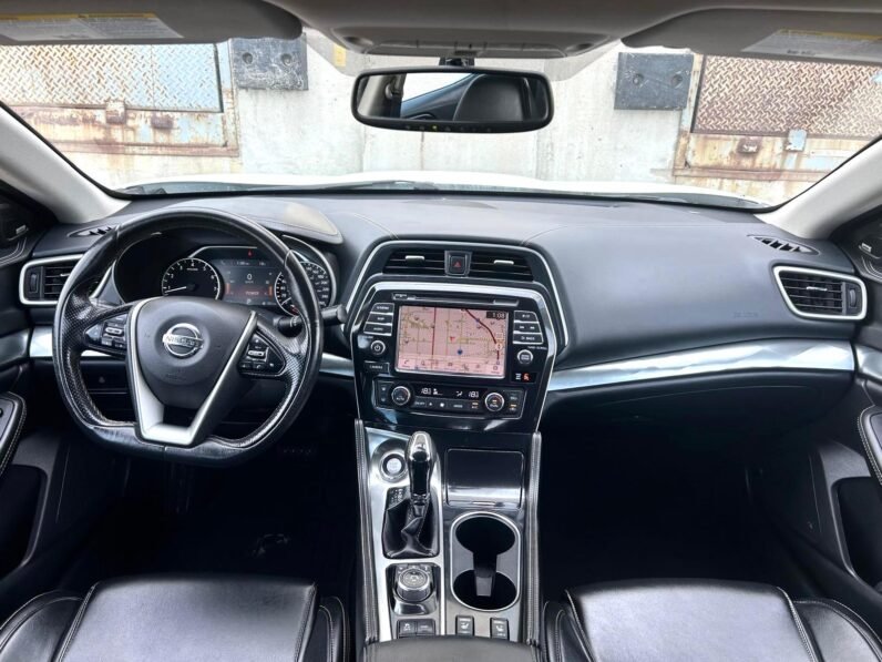 
								2019 Nissan Maxima SL Sedan full									
