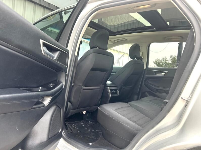 
								2016 Ford Edge SEL AWD SUV full									