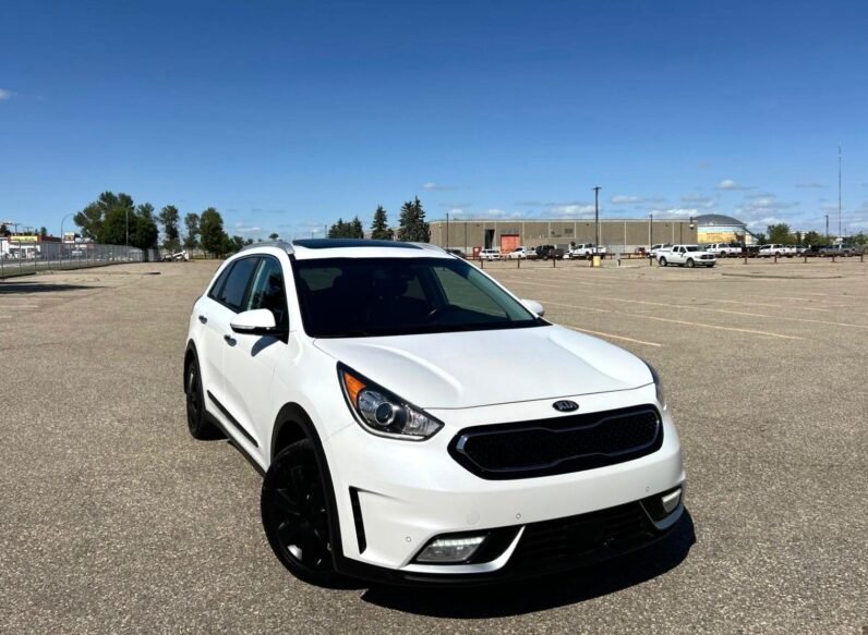 
								2018 Kia Niro Hybrid SX Touring SUV full									