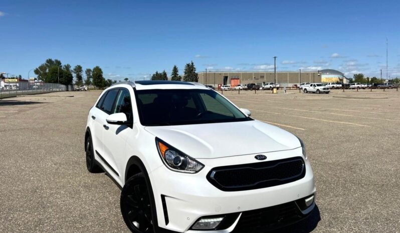 
								2018 Kia Niro Hybrid SX Touring SUV full									