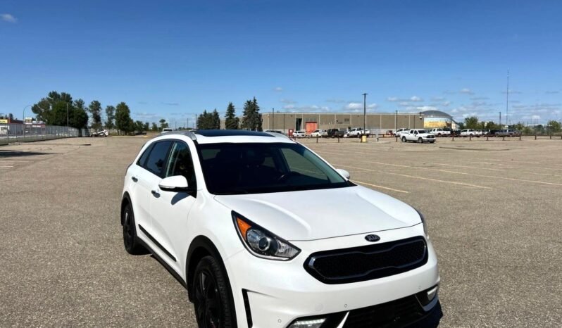 
								2018 Kia Niro Hybrid SX Touring SUV full									