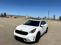 2018 Kia Niro Hybrid SX Touring SUV