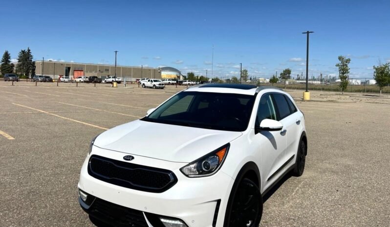 
								2018 Kia Niro Hybrid SX Touring SUV full									
