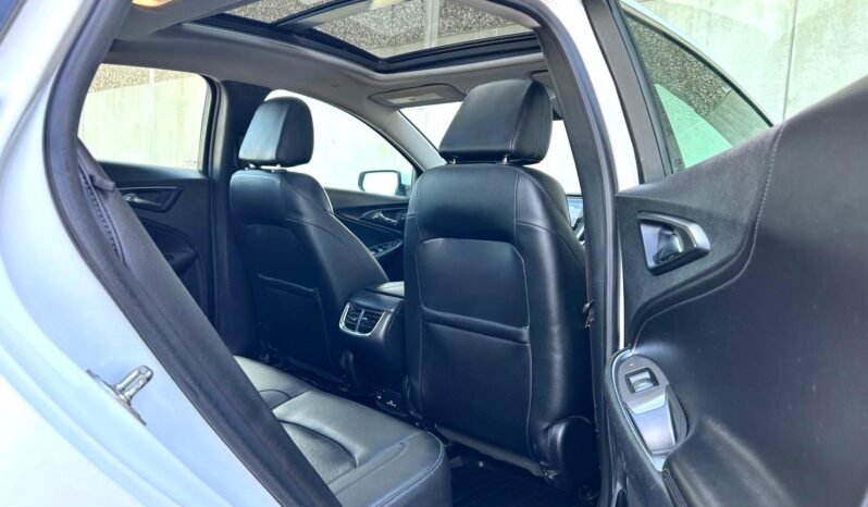 
								2017 Chevrolet Malibu LT Sedan full									