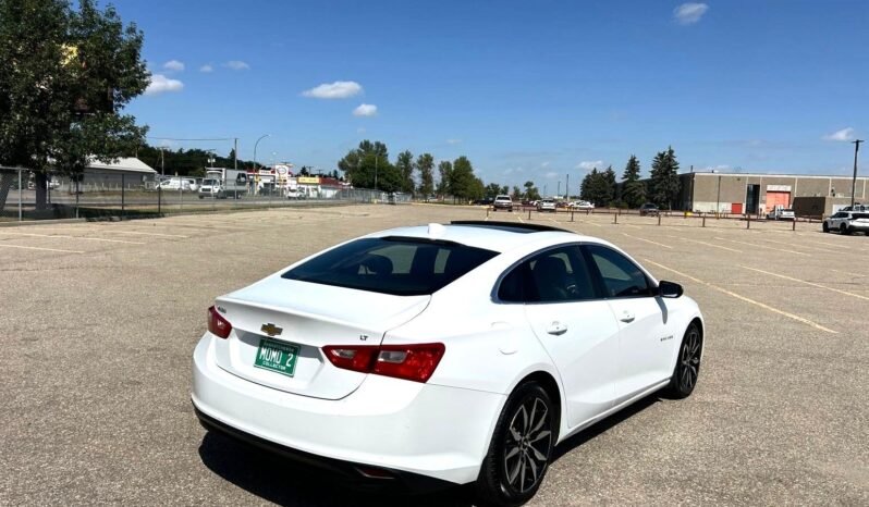 
								2017 Chevrolet Malibu LT Sedan full									