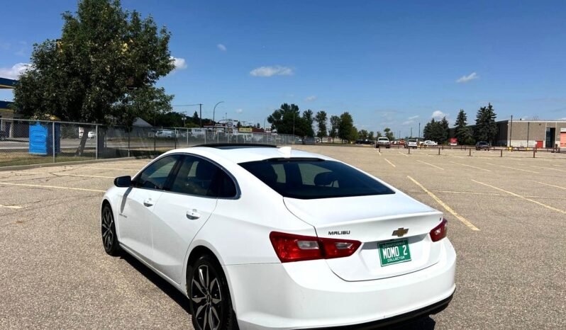 
								2017 Chevrolet Malibu LT Sedan full									