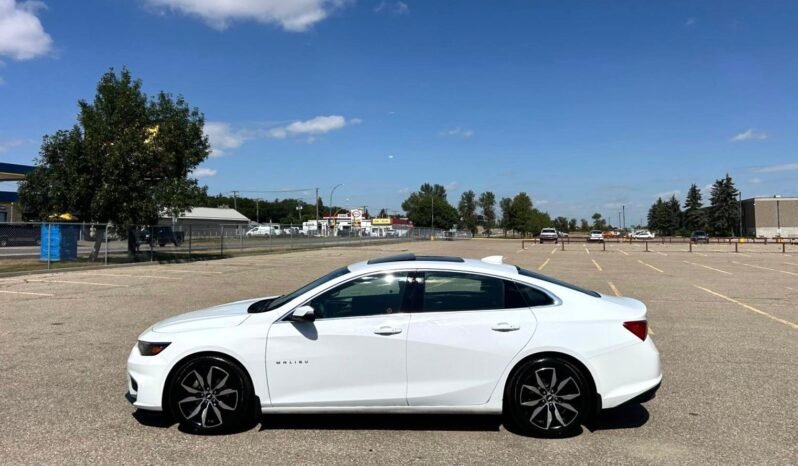 
								2017 Chevrolet Malibu LT Sedan full									
