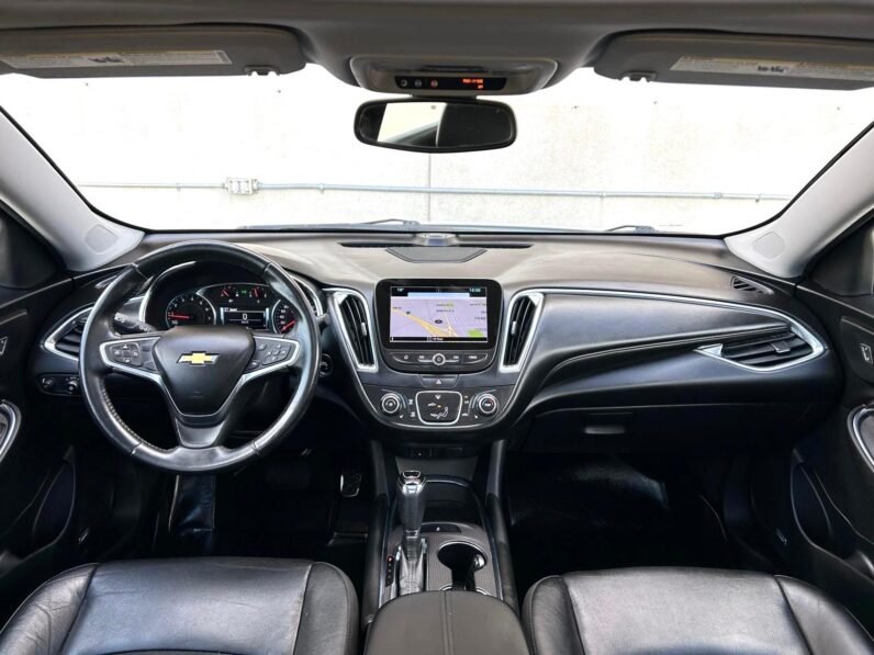 
								2017 Chevrolet Malibu LT Sedan full									