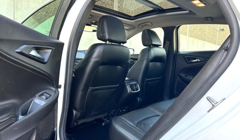 
								2017 Chevrolet Malibu LT Sedan full									