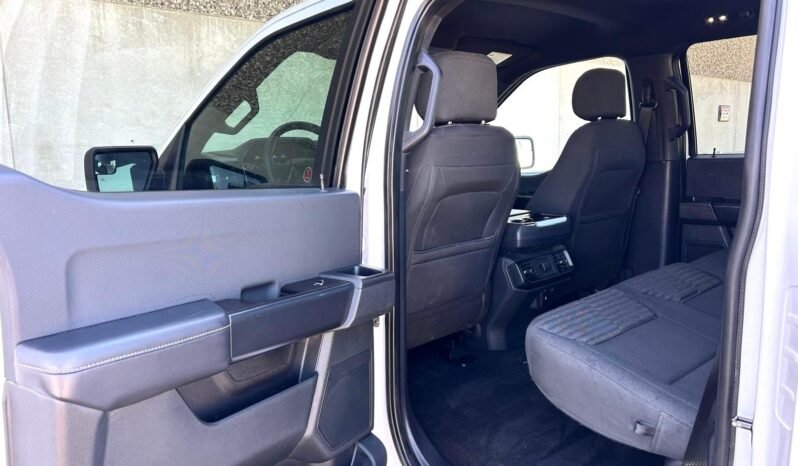 
								2021 Ford F-150 STX Crewcab 4×4 Pickup Truck full									