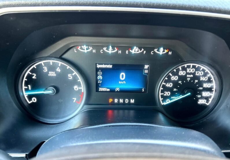 
								2021 Ford F-150 STX Crewcab 4×4 Pickup Truck full									