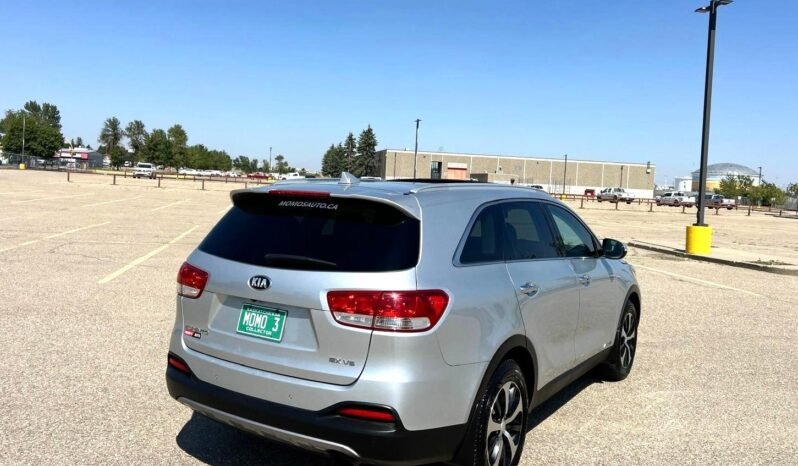 
								2017 Kia Sorento EX AWD SUV full									