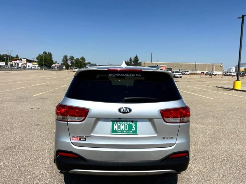 
								2017 Kia Sorento EX AWD SUV full									