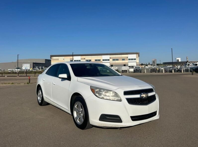 
								2013 Chevrolet Malibu LT Sedan full									