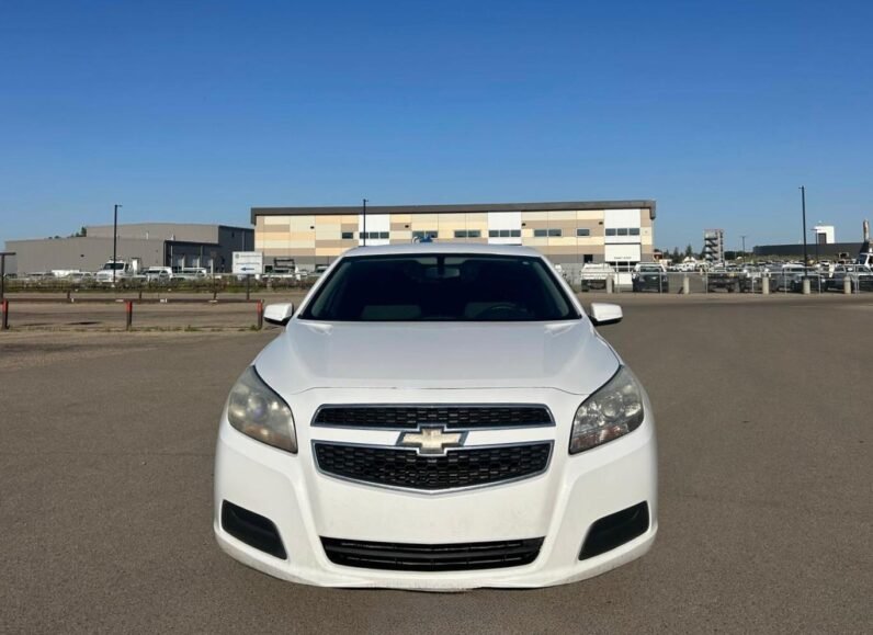 
								2013 Chevrolet Malibu LT Sedan full									