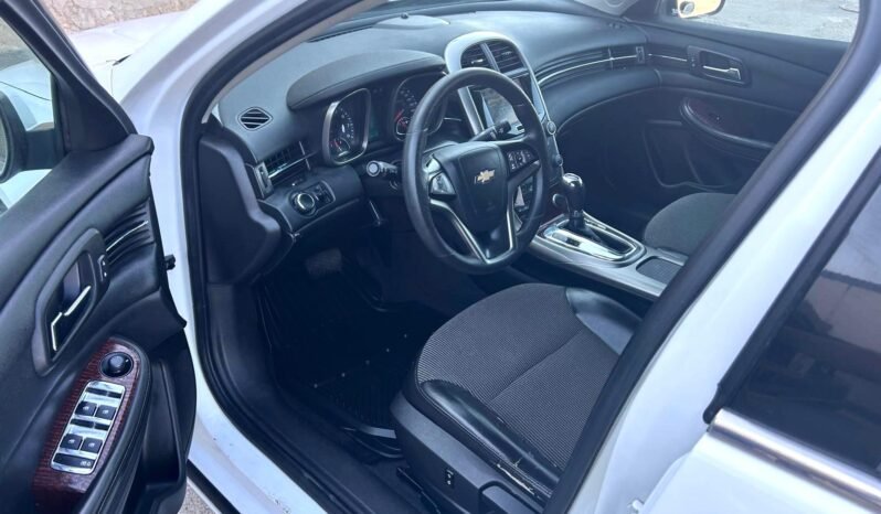 
								2013 Chevrolet Malibu LT Sedan full									