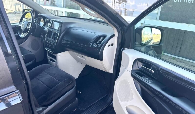
								2014 Dodge Grand Caravan SE Minivan full									