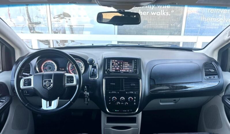 
								2014 Dodge Grand Caravan SE Minivan full									