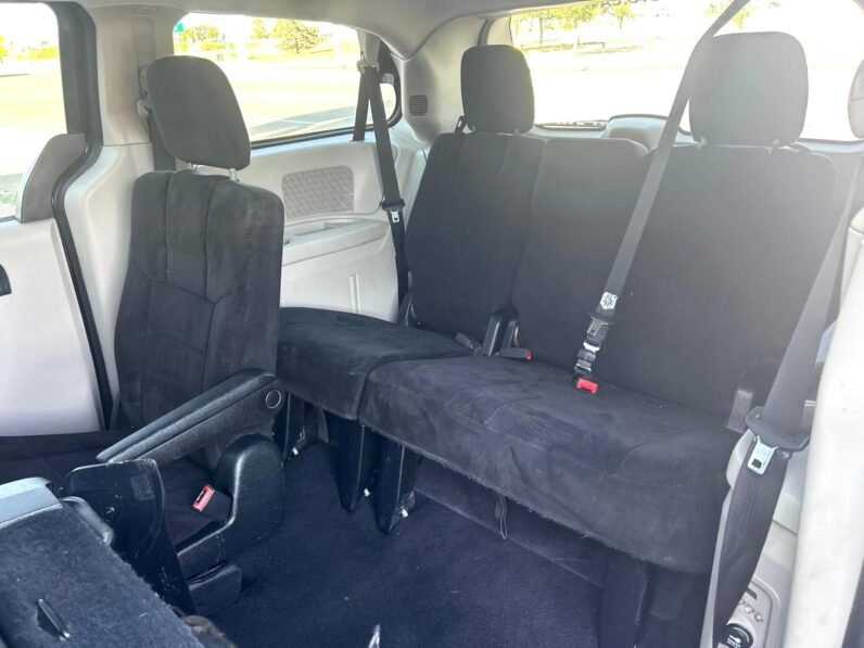 
								2014 Dodge Grand Caravan SE Minivan full									