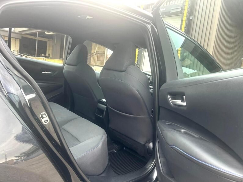
								2020 Toyota Corolla SE Sedan full									