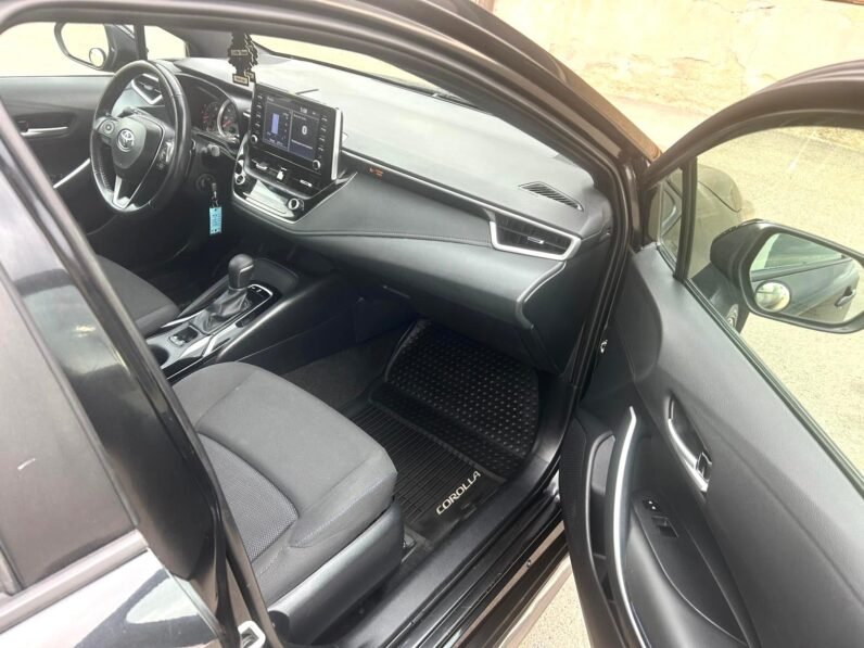 
								2020 Toyota Corolla SE Sedan full									