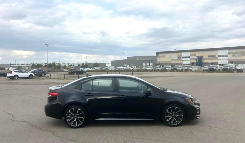 
								2020 Toyota Corolla SE Sedan full									